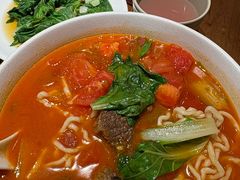 番茄牛腩面-寻裕记·现炒浇头面(人民广场店)