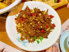 18秒热炒三嫩-黄泥岗·地道湖北菜(奥特莱斯店)