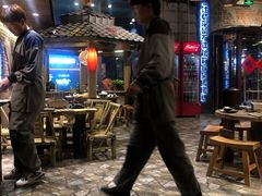 -破瓦寒窑·地摊烤羊排