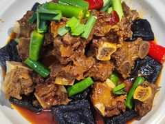 -三湘四水正宗湘菜(君峰路店)