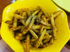 薯条-BHC炸鸡(明洞总店)