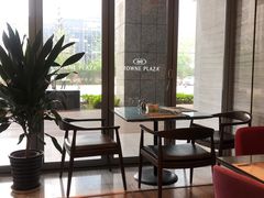 靠窗位-飨食汇全日制餐厅·昆山皇冠假日酒店(九方店)