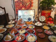 -蓝田九大碗民俗食府(蓝田店)