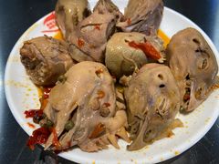 麻辣鸡头-梁老三麻辣鸡头总店