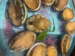 -红鼎豆捞·非遗鲍皇汤火锅(宝丰路店)