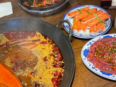 -萍姐火锅·公路夜市(武汉首店)