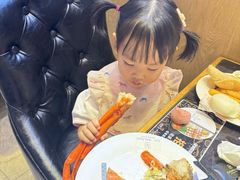 -川骄海鲜自助(王府井奥莱UP TOWN店原世界之花店)
