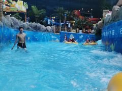 -青岛东方影都融创水世界