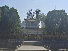 -烈士陵园(地铁站)