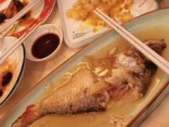 梅黄豆蒸黄鱼鲞-新镇江酒家(南京西路店)