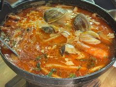 秘方冬阴功海鲜汤-岛风·台食小馆 ISLAND BISTRO(烟台山店)