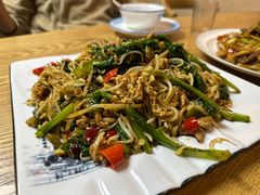 -牛八宝桂林米粉(八里庄店)