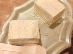 娜帕里勇-耶里夏丽·丝路国际新疆菜·清真食品(徐汇南丹东路臻选店)