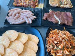 -啊美丽炭火烤肉(滑翔一店)