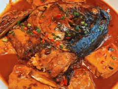 乾隆鱼头烧豆腐-乾隆美食·本帮菜(黄河路店)