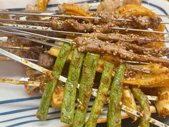 -许哥东北烧烤·铁丳烤串·宫后夹肉(繁花中心店)
