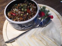 黑三剁配薄饼-雀舞云南菜(乐客城店)