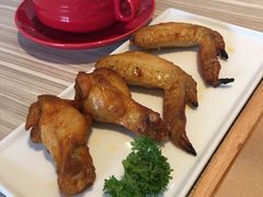 -必胜客(证大大拇指店)