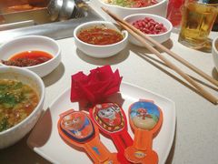 -海底捞火锅鲜切牛肉主题店(长寿路店)