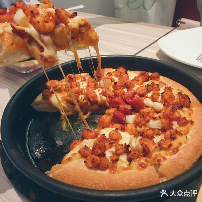 必胜客麻辣小龙虾披萨图片