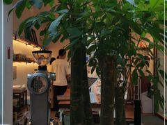 -Line 咖啡(石厦花园店)