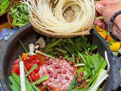 -黔有有贵州酸汤夺夺粉火锅(五味十字店)