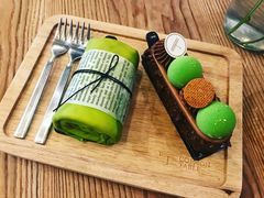 -Common Table · Brunch & Coffee