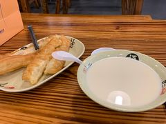 -禾诗夜市大饼油条(松江店)