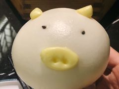 猪猪奶皇包-龙凤点心饼家·39年老字号(松岗店)