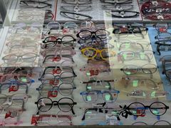 -潘多拉眼镜·蔡司依视路明月(潘家园店)