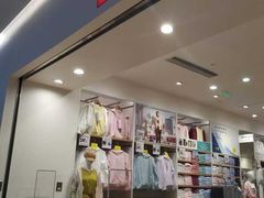 -优衣库(广州番禺万达广场店)