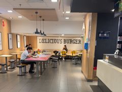 -麦当劳(松江店)