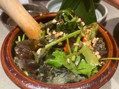 凉拌辣椒皮蛋-云海肴·汽锅鸡·云南菜(高德置地店)