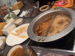 -牛YO寿喜烧·铁板烧和牛火锅自助(市府恒隆店)