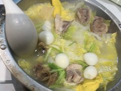 -香山湖家家宴(中山陵店)