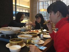 -鱼鲜饭香·招牌汽锅剁椒鱼头王