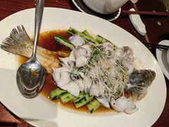 -广州中心皇冠假日酒店·百粤楼