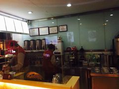 -沪上阿姨鲜果茶(华新大街店)