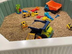 -艾米茉亲子餐厅(万象城店)