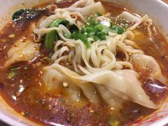 -谭师爷龙抄手(白下路店)