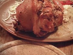 烤猪肘-Krčma Šatlava