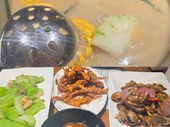 -肥仔文澳门猪骨煲(南京西路店)