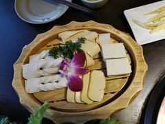 -滇釜火锅·能喝汤的火锅(车公庄店)