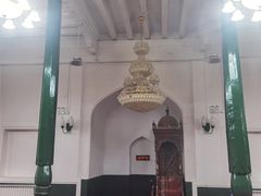 -艾提尕尔清真寺