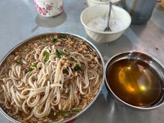 -正宗杨记普洱酸醋米线(总店)