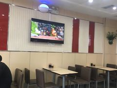 大堂-李先生牛肉面大王(营口大润发店)