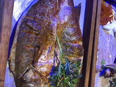 罗布泊烤鱼-纳瓦新疆菜(银都店)