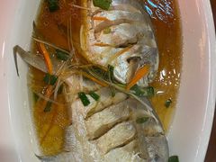 -谊荣海鲜大牌档(石湖店)