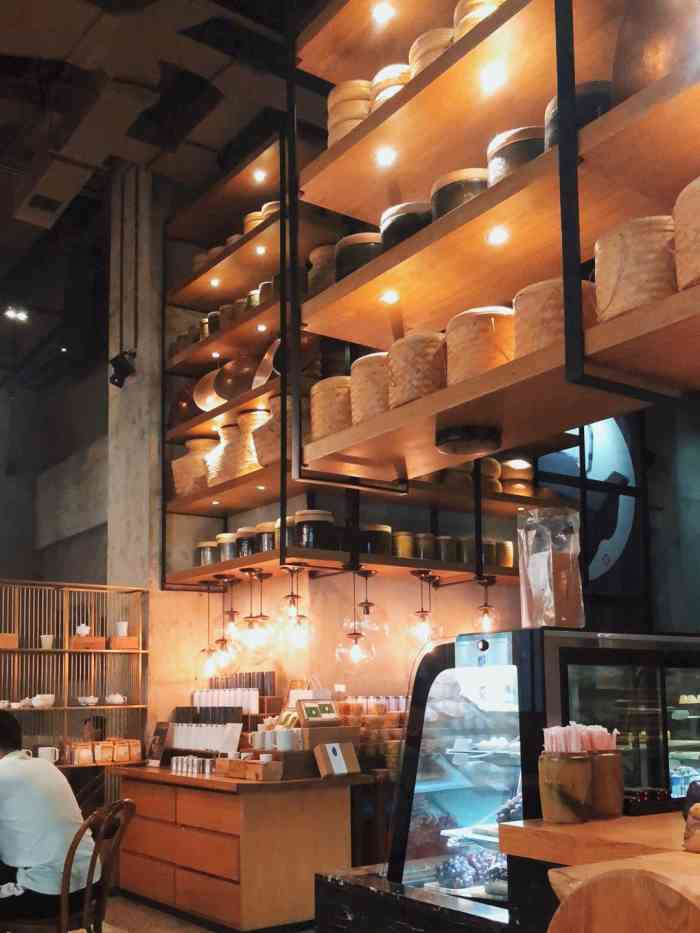 宜北町(成都远洋太古里店)-"看电影之前过来买一杯准备外带走的,服务