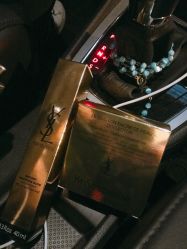 -YVESSAINTLAURENT